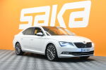 Valkoinen Sedan, Skoda Superb – OXE-582, kuva 1