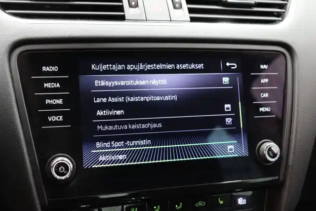 Musta Viistoperä, Skoda Octavia – OXH-264