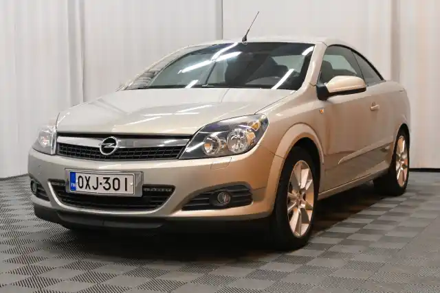 Beige Avoauto, Opel Astra – OXJ-301