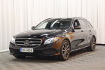 Musta Farmari, Mercedes-Benz E – OXJ-656, kuva 4