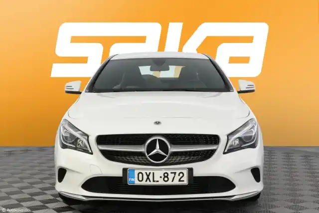 Valkoinen Coupe, Mercedes-Benz CLA – OXL-872