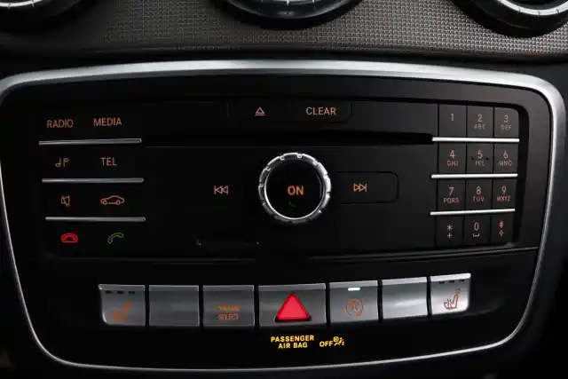 Valkoinen Coupe, Mercedes-Benz CLA – OXL-872