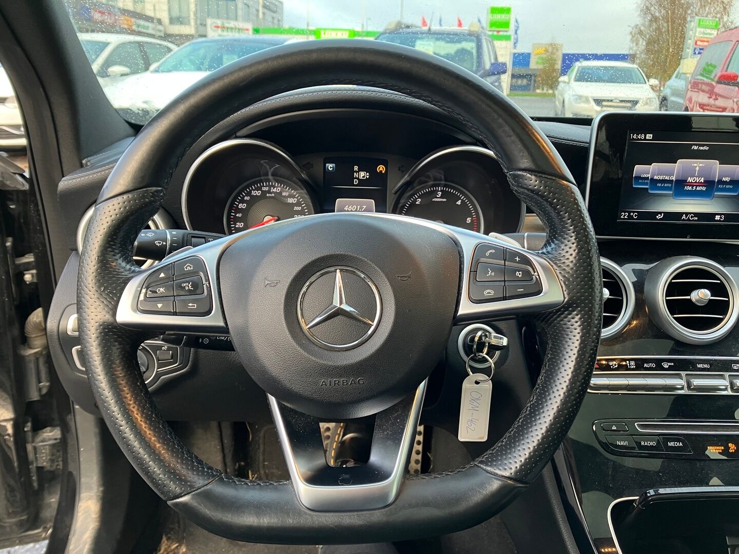 Musta Farmari, Mercedes-Benz C – OXM-462