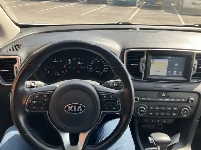 Hopea Maastoauto, Kia Sportage – OXM-655