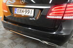 Musta Farmari, Mercedes-Benz E – OXN-991, kuva 9