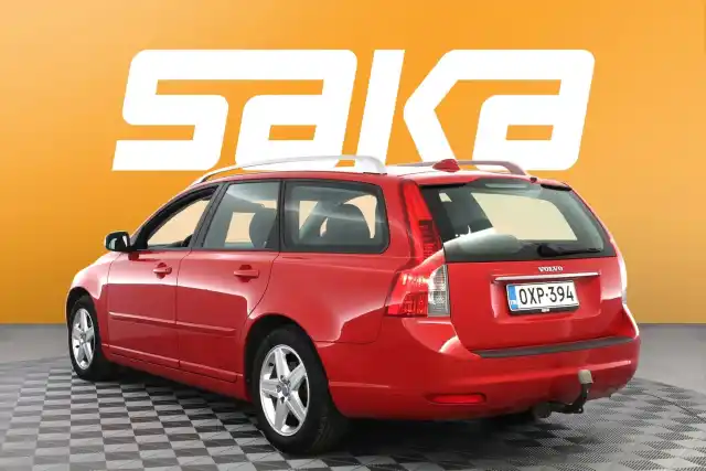 Punainen Farmari, Volvo V50 – OXP-394