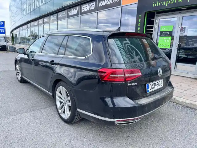 Musta Farmari, Volkswagen Passat – OXP-908
