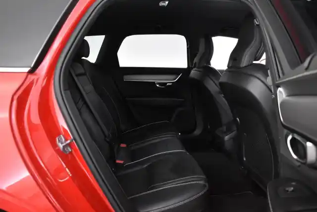 Punainen Farmari, Volvo V90 – OXR-827