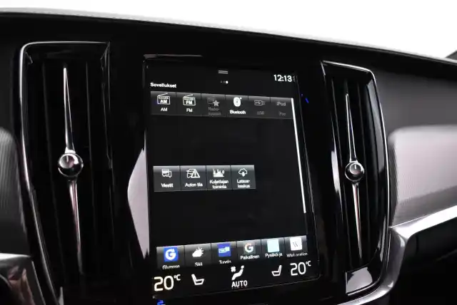 Punainen Farmari, Volvo V90 – OXR-827