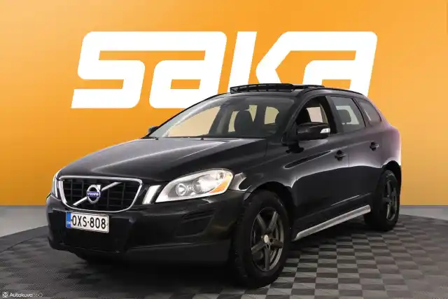 Musta Maastoauto, Volvo XC60 – OXS-808