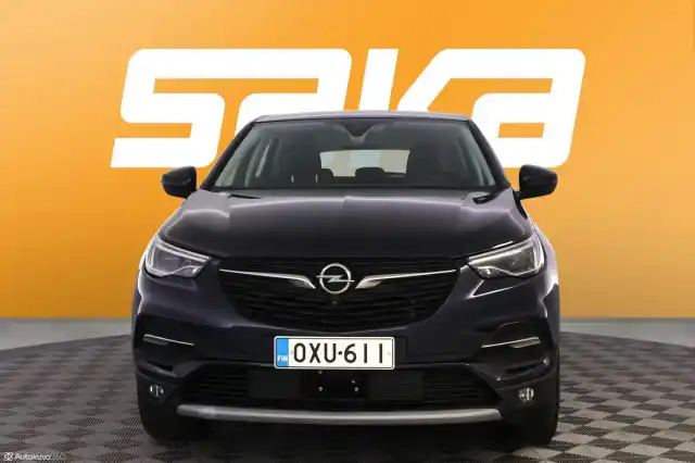 Sininen Maastoauto, Opel Grandland X – OXU-611