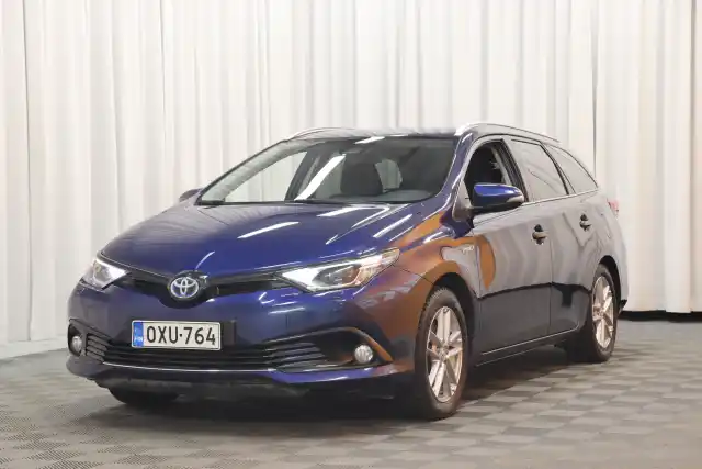 Sininen Farmari, Toyota Auris – OXU-764