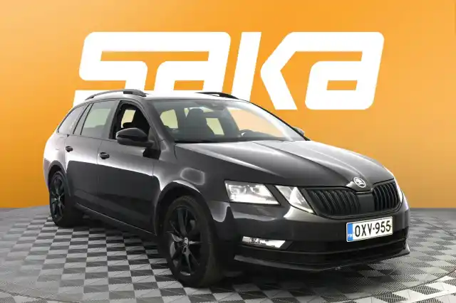 Musta Farmari, Skoda Octavia – OXV-955