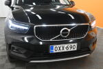 Musta Maastoauto, Volvo XC40 – OXX-690, kuva 10