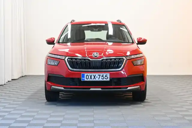 Punainen Viistoperä, Skoda Kamiq – OXX-755