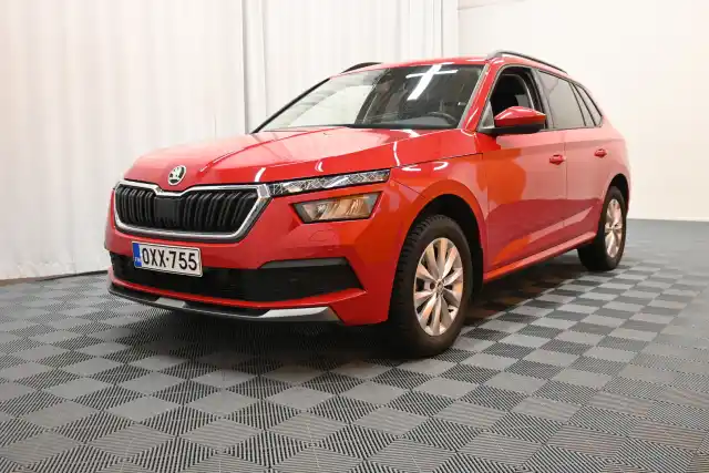 Punainen Viistoperä, Skoda Kamiq – OXX-755