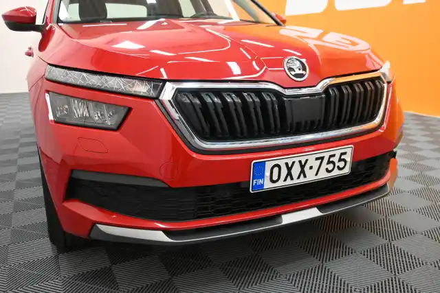 Punainen Viistoperä, Skoda Kamiq – OXX-755