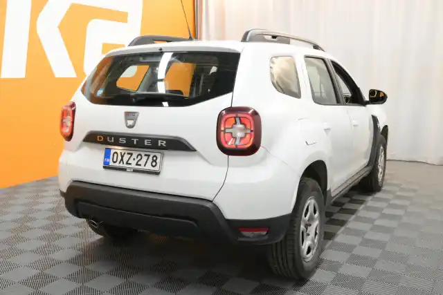 Valkoinen Maastoauto, Dacia Duster – OXZ-278