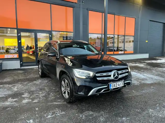 Musta Maastoauto, Mercedes-Benz GLC – OXZ-413