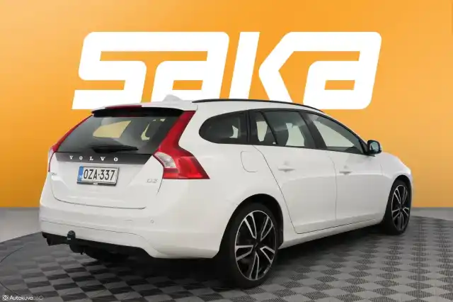 Valkoinen Farmari, Volvo V60 – OZA-337