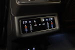 Valkoinen Maastoauto, Audi e-tron – OZE-591, kuva 16