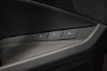 Valkoinen Maastoauto, Audi e-tron – OZE-591, kuva 29