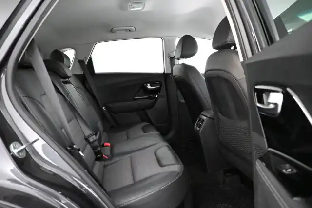 Harmaa Farmari, Kia NIRO – OZE-764