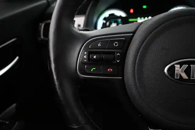 Harmaa Farmari, Kia NIRO – OZE-764