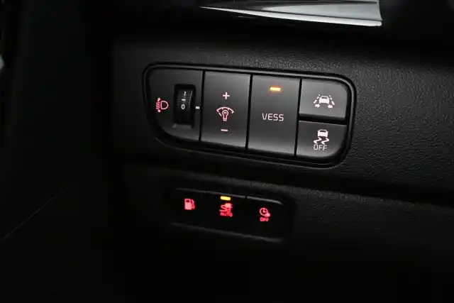 Harmaa Farmari, Kia NIRO – OZE-764