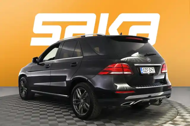Musta Maastoauto, Mercedes-Benz GLE – OZF-247