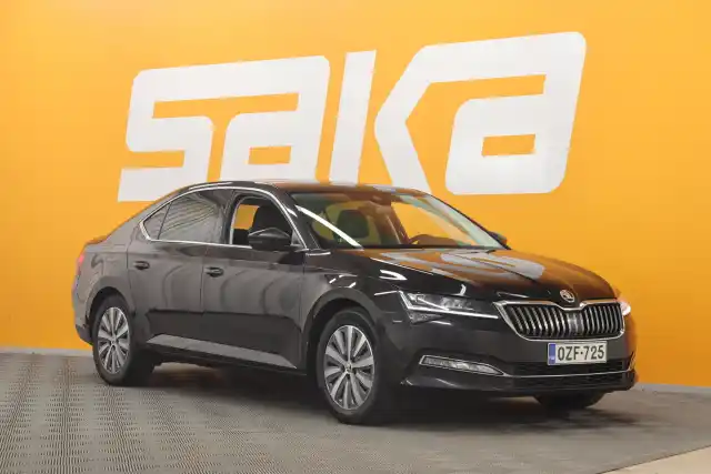 Musta Sedan, Skoda Superb – OZF-725