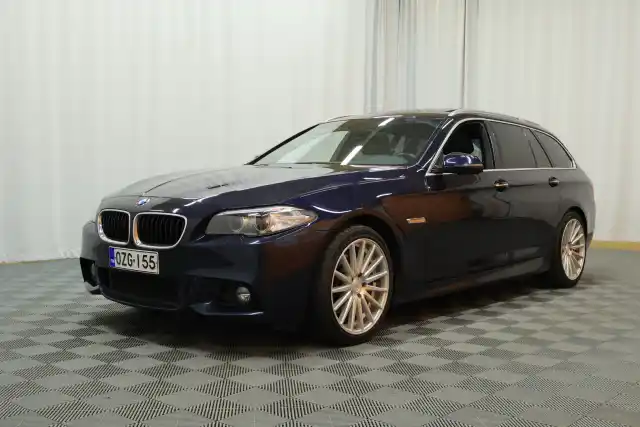 Sininen Farmari, BMW 530 – OZG-155