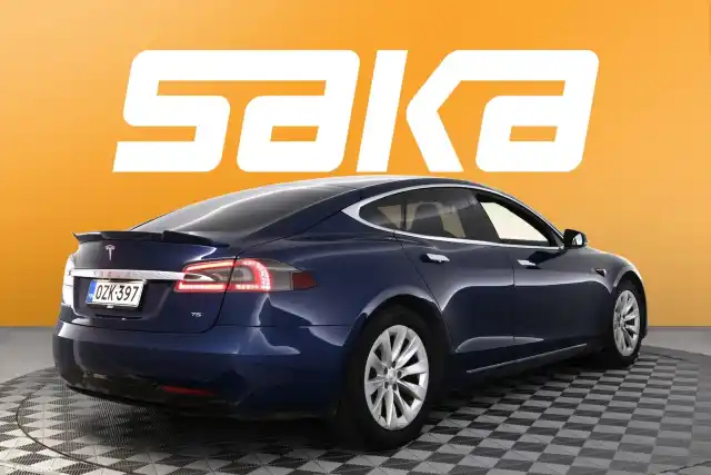 Sininen Sedan, Tesla Model S – OZK-397