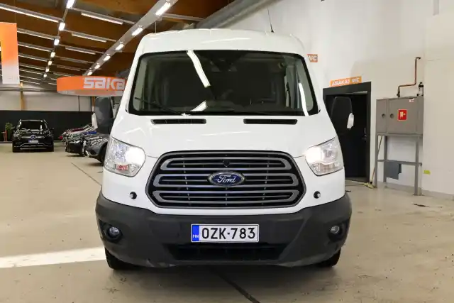 Valkoinen Kuorma-auto, Ford Transit – OZK-783