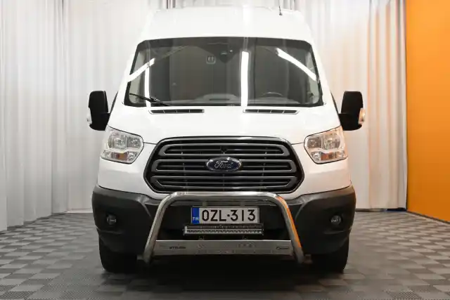 Valkoinen Kuorma-auto, Ford Transit – OZL-313