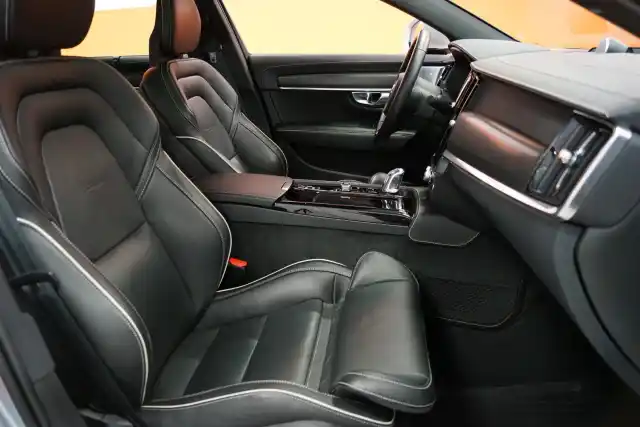 Hopea Sedan, Volvo S90 – OZL-836