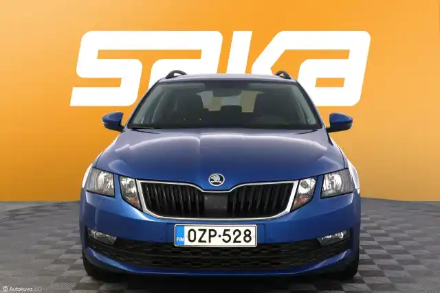 Sininen Farmari, Skoda Octavia – OZP-528