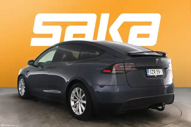 Harmaa Maastoauto, Tesla Model X – OZR-391