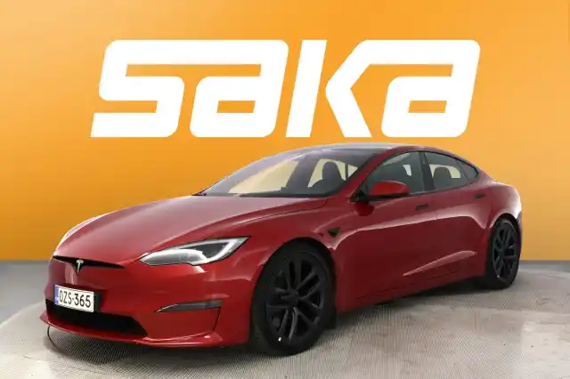 Punainen Sedan, Tesla Model S – OZS-365