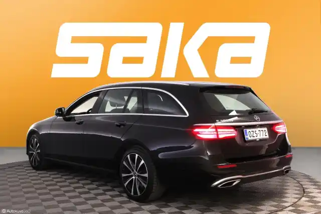 Musta Farmari, Mercedes-Benz E – OZS-772