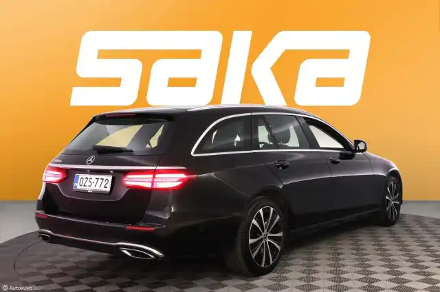 Musta Farmari, Mercedes-Benz E – OZS-772