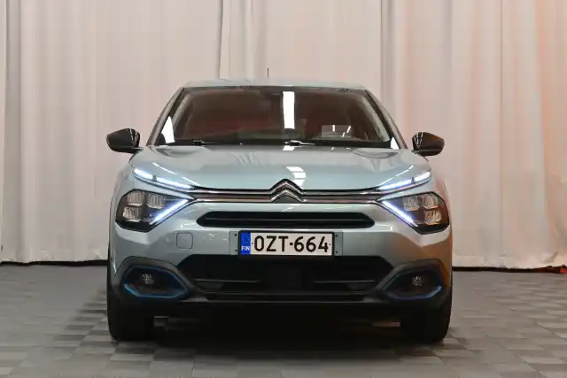 Sininen Viistoperä, Citroen C4 – OZT-664