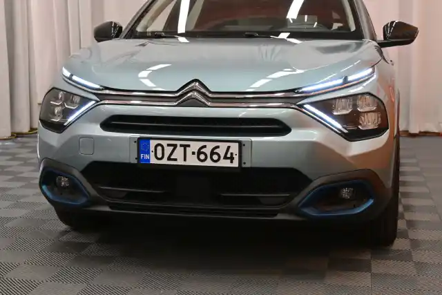 Sininen Viistoperä, Citroen C4 – OZT-664