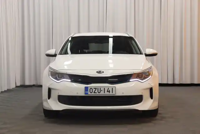 Valkoinen Farmari, Kia Optima – OZU-141