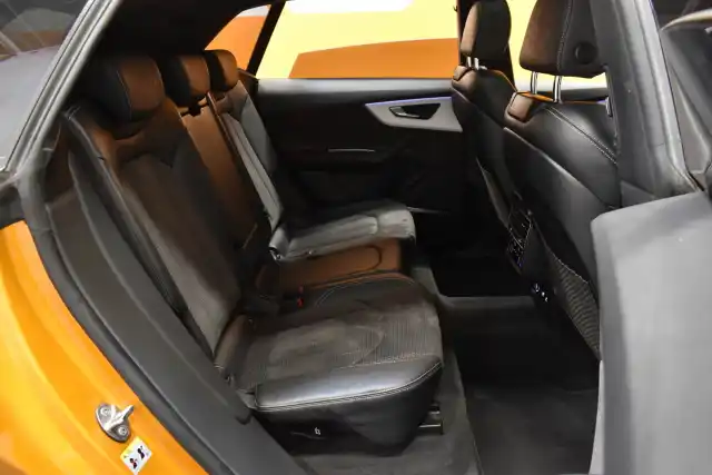 Oranssi Maastoauto, Audi Q8 – QU-8