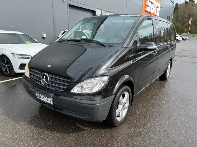 Musta Tila-auto, Mercedes-Benz Viano – RBI-371