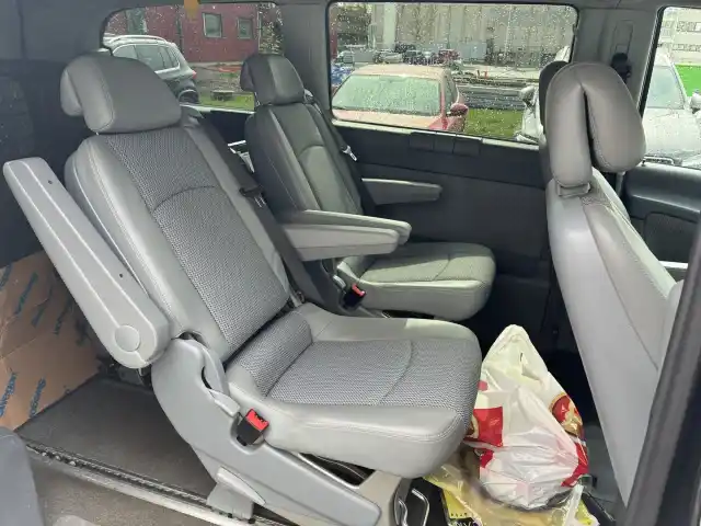 Musta Tila-auto, Mercedes-Benz Viano – RBI-371