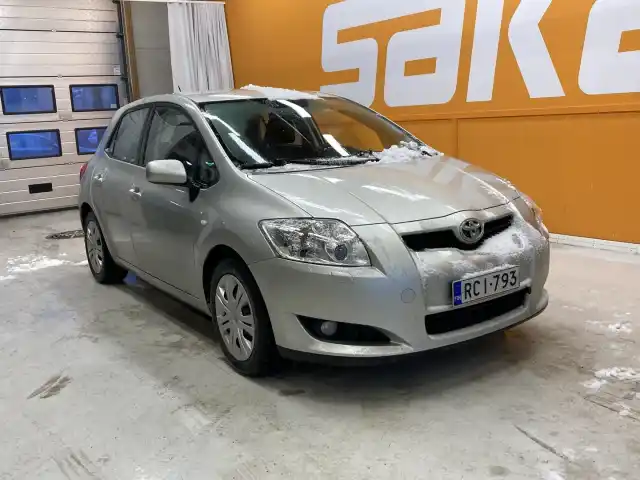 Hopea Viistoperä, Toyota Auris – RCI-793