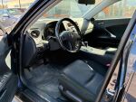 Sininen Sedan, Lexus IS – RHG-374, kuva 2