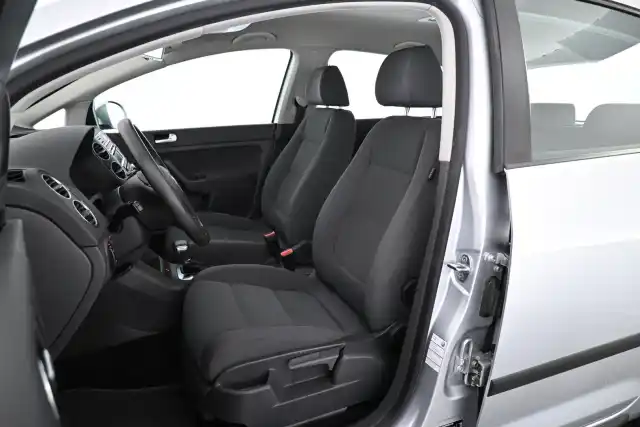 Harmaa Tila-auto, Volkswagen Golf Plus – RJI-608